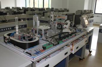 校園實(shí)訓(xùn) 計(jì)算機(jī)軟硬件技術(shù)開發(fā)實(shí)踐與提升